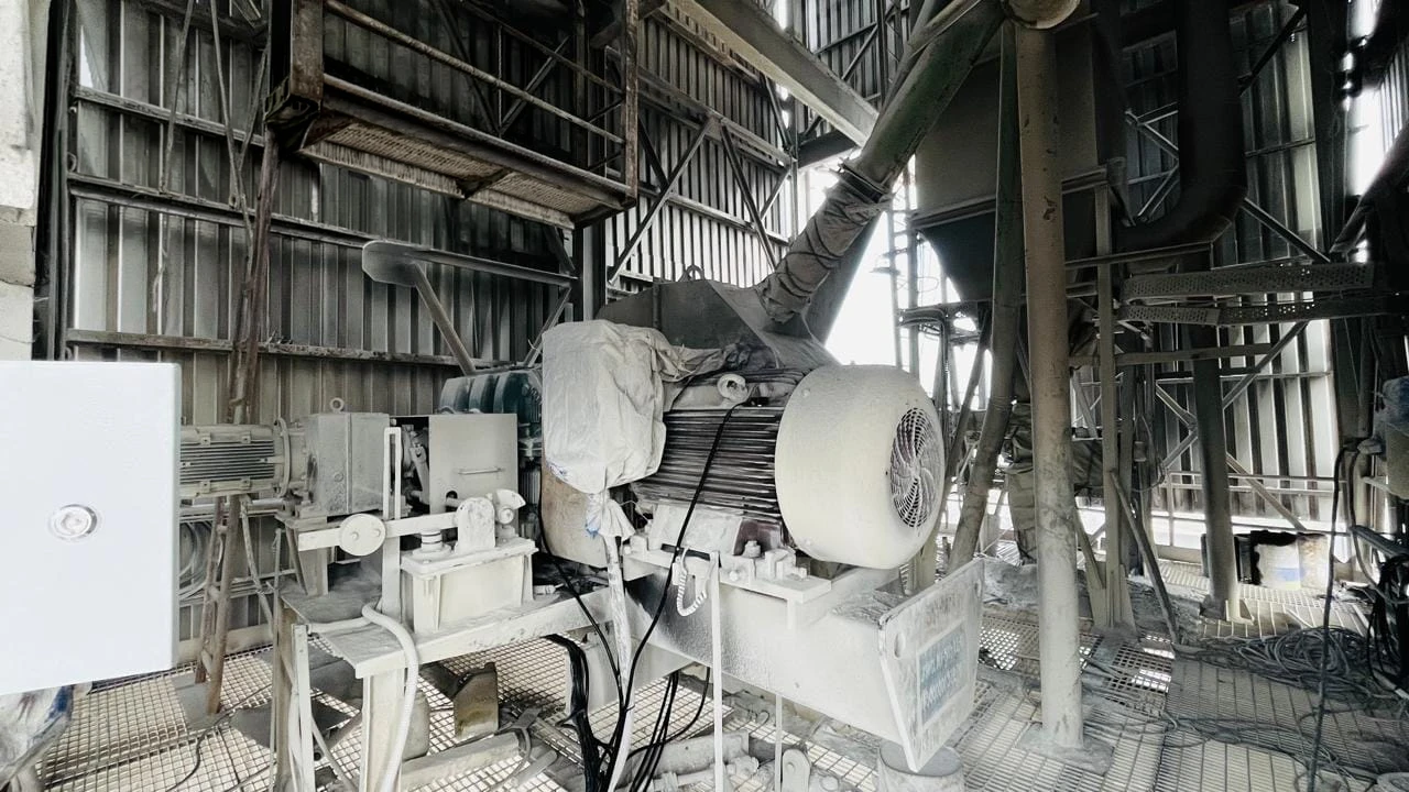 VRM PRODUCT ELEVATOR