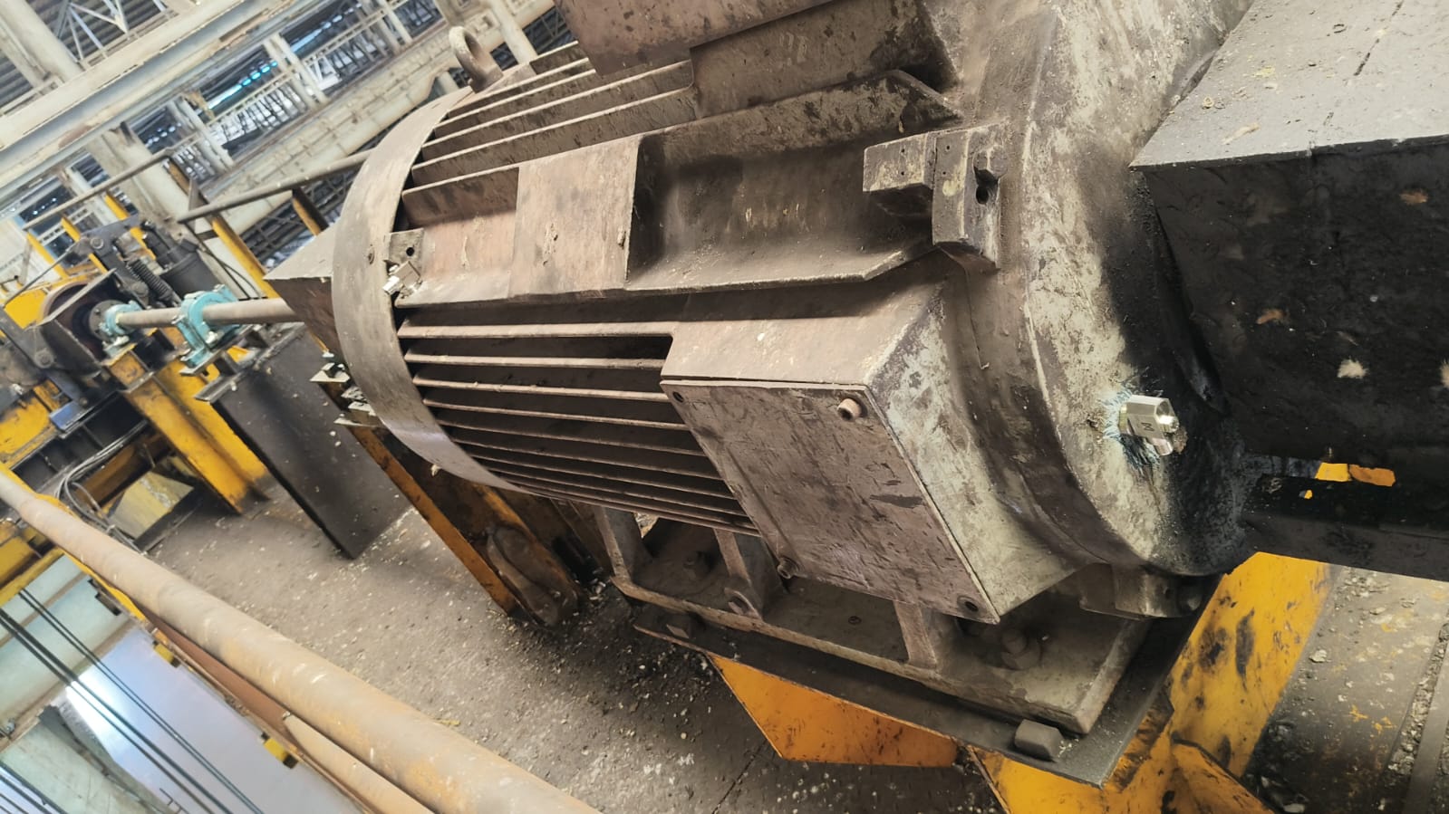 Main Hoist Motor DE-NDE