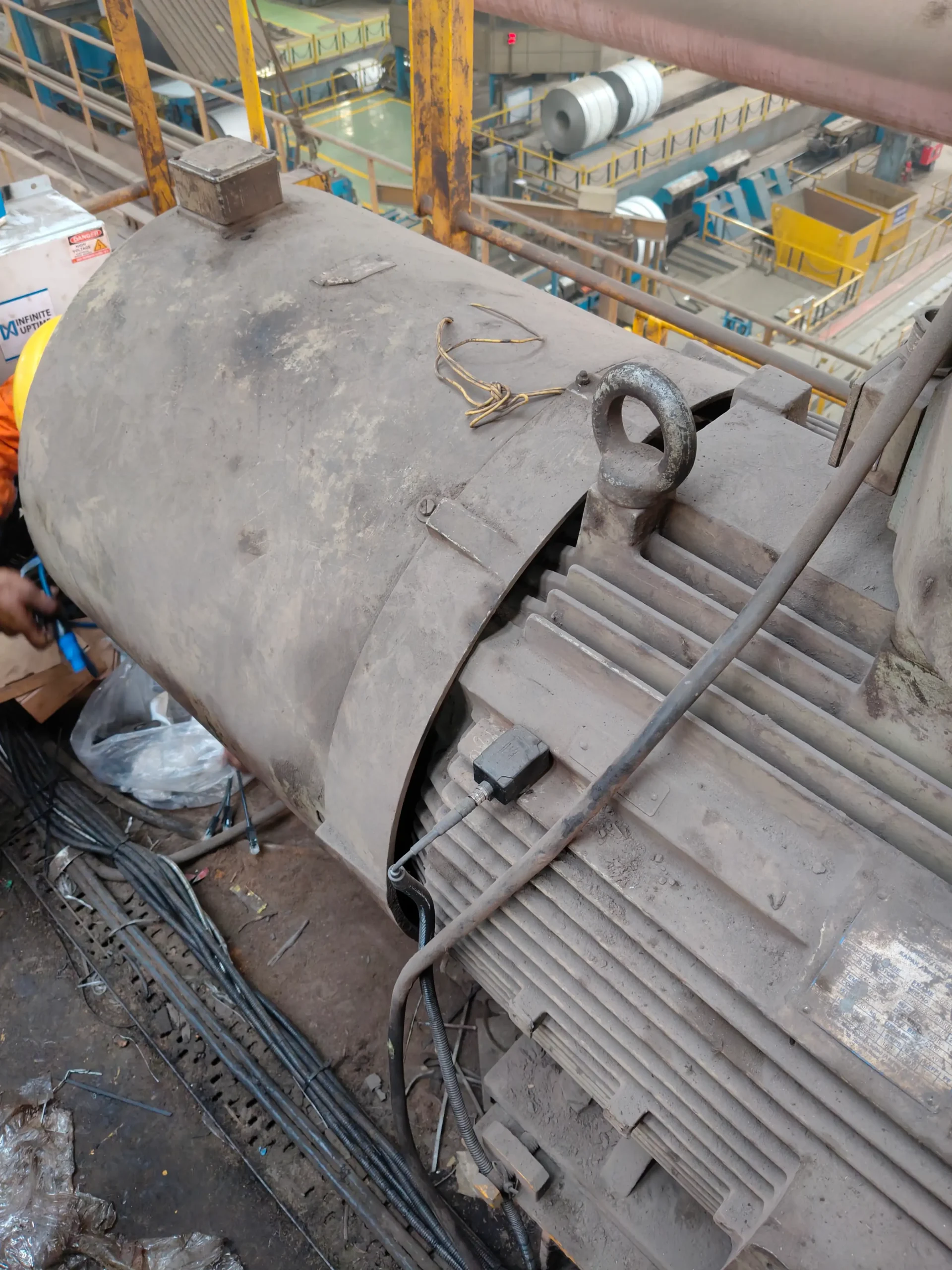 vEdge Mounted on Hoist Motor EOT Crane