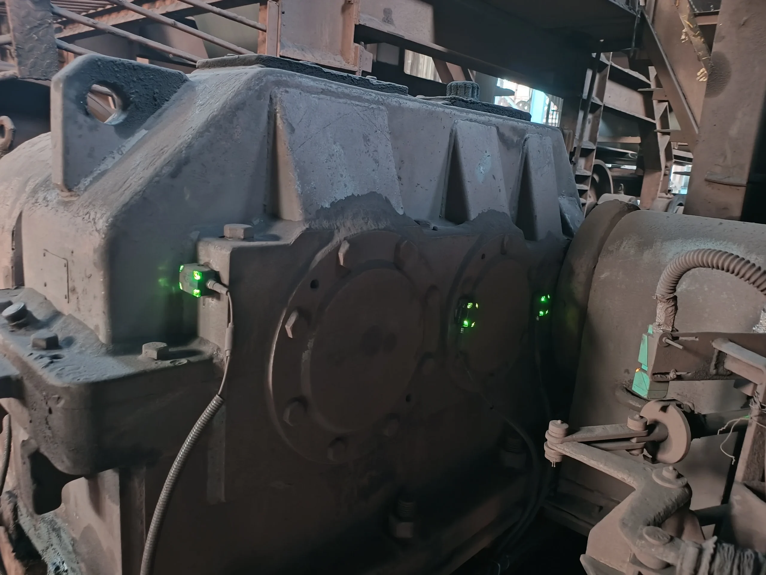 vEdge Mounted on Motor Gearbox Blast Furnace