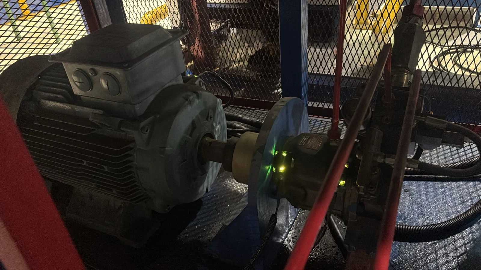 vEdge mounted on Bladder Press Pump Motor DE NDE