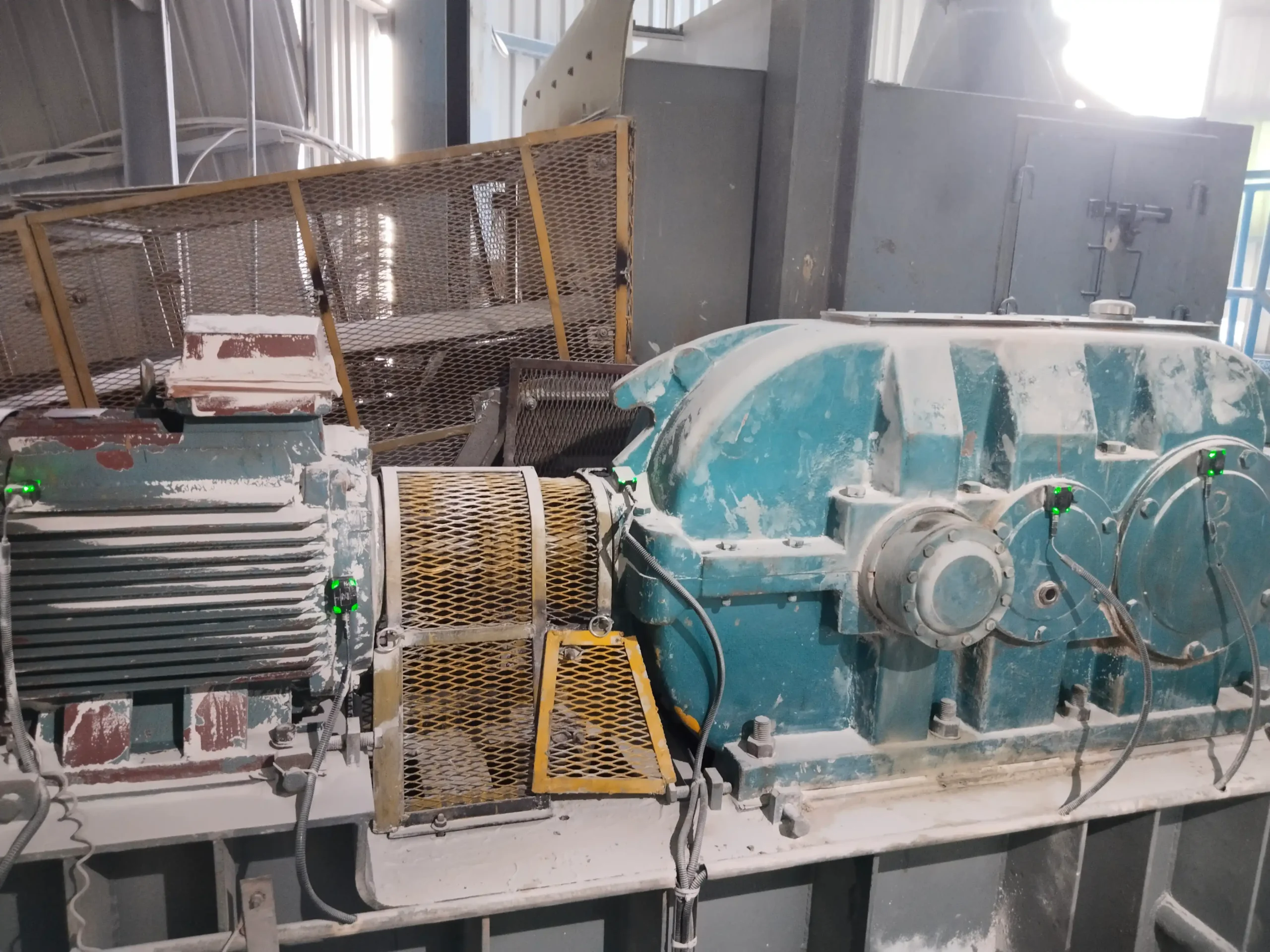 vEdge mounted on Motor Gearbox Potline
