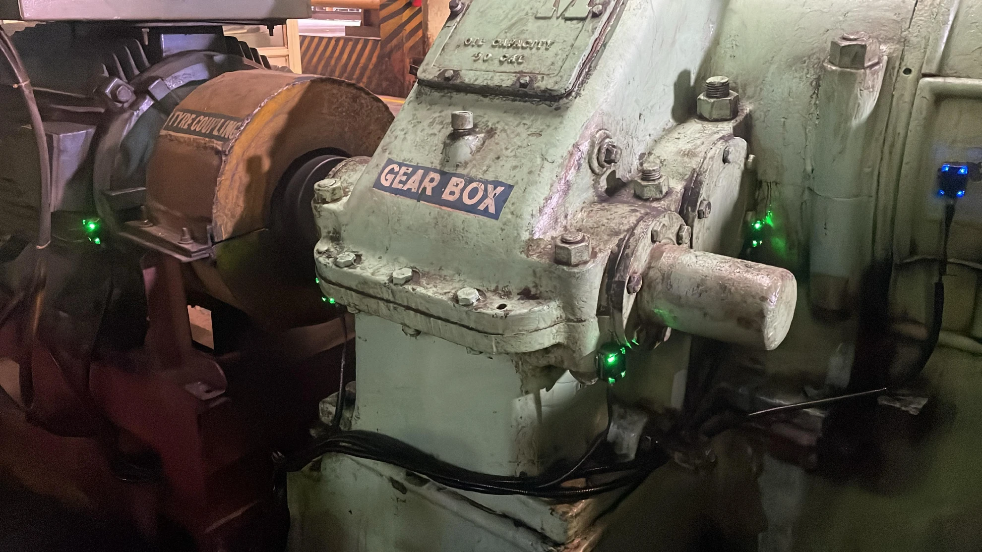 vEdge mounted on the High Flow Extruder Gearbox
