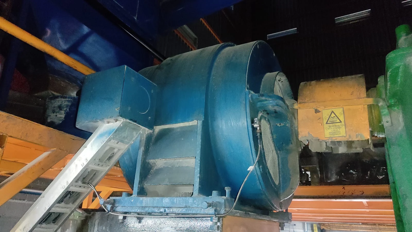 vSense mounted on Banbury Mixer Motor DE